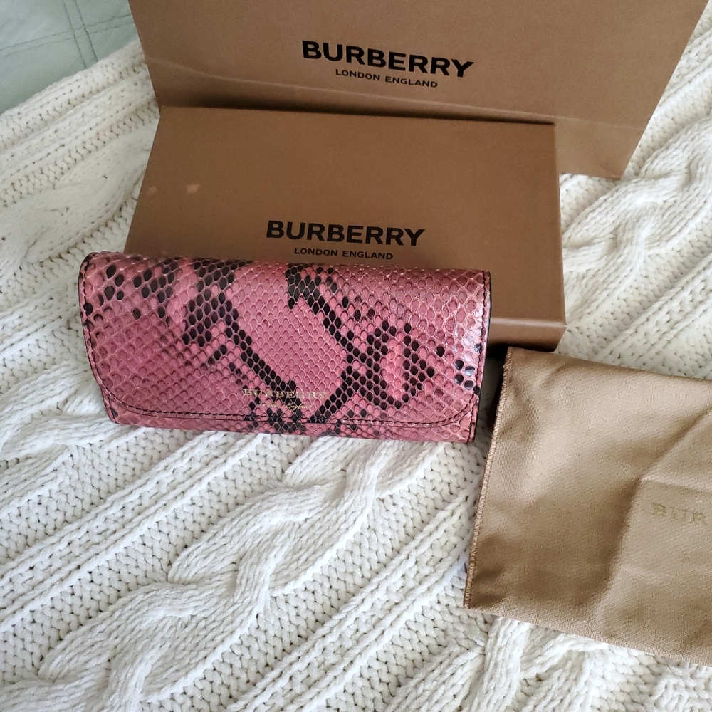 100% Authentic Burberry Pink/Black Python Halton … - image 1